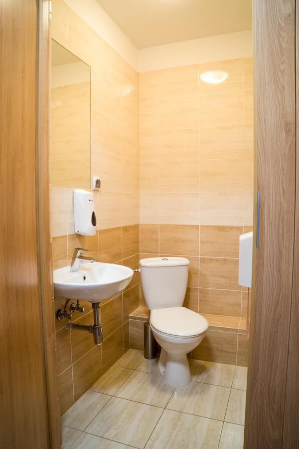 Zgoda Kompleks Hotelarski Świętochłowice Buitenkant foto